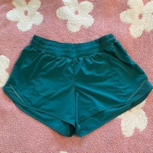 Lululemon Hotty Hot Shorts